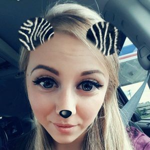 Meet your Posher, Toni